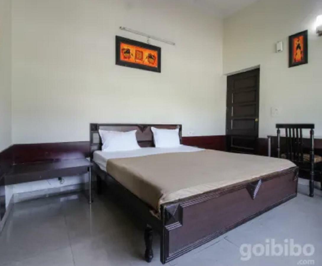 Hotel Utsav Dehradun Dış mekan fotoğraf