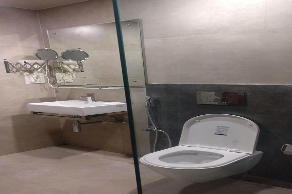 Hotel Utsav Dehradun Dış mekan fotoğraf